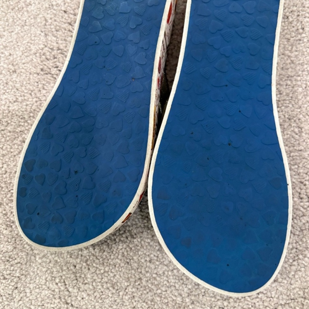 Brighton Wedge Flip Flops. Sz 7 Used slightly. - Picture 3 of 3